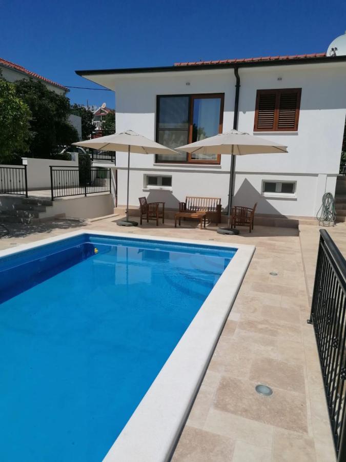 Villa Vlatino à Seget Vranjica Extérieur photo