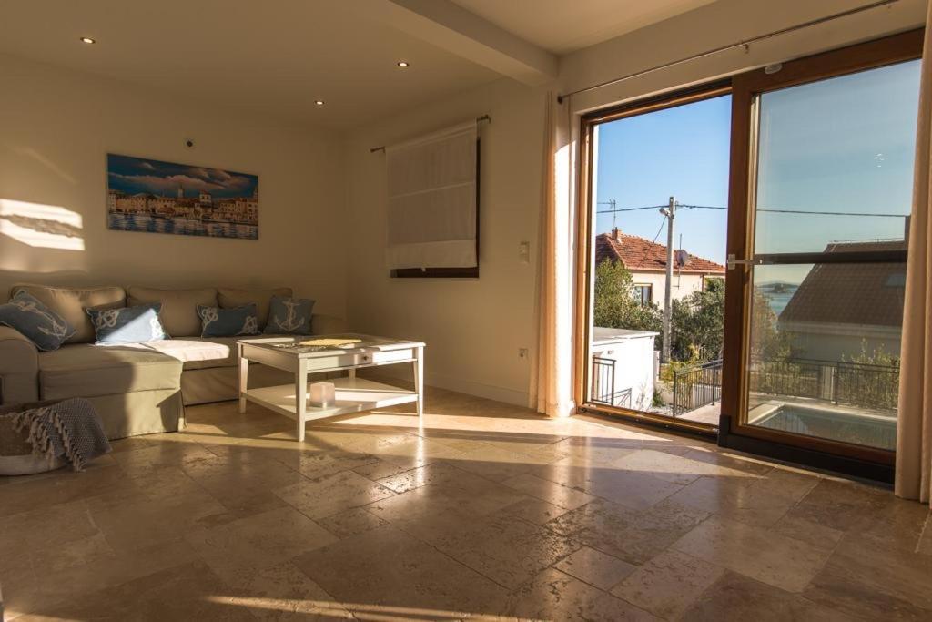 Villa Vlatino à Seget Vranjica Extérieur photo