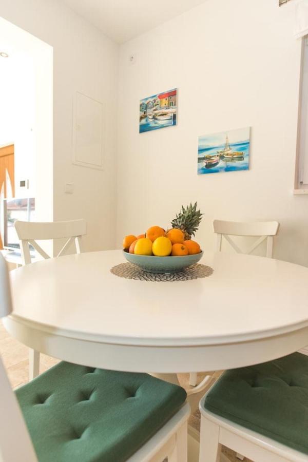 Villa Vlatino à Seget Vranjica Extérieur photo
