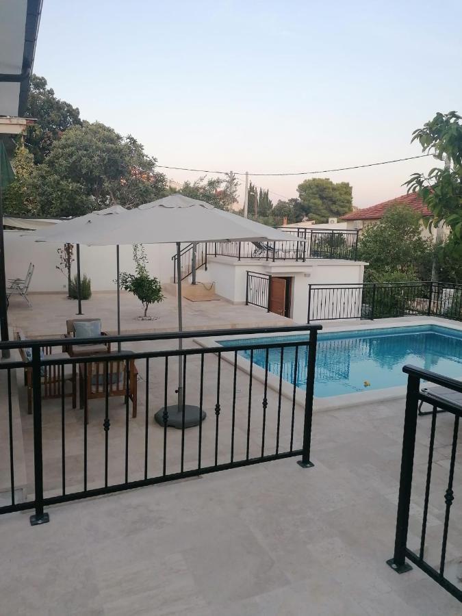 Villa Vlatino à Seget Vranjica Extérieur photo